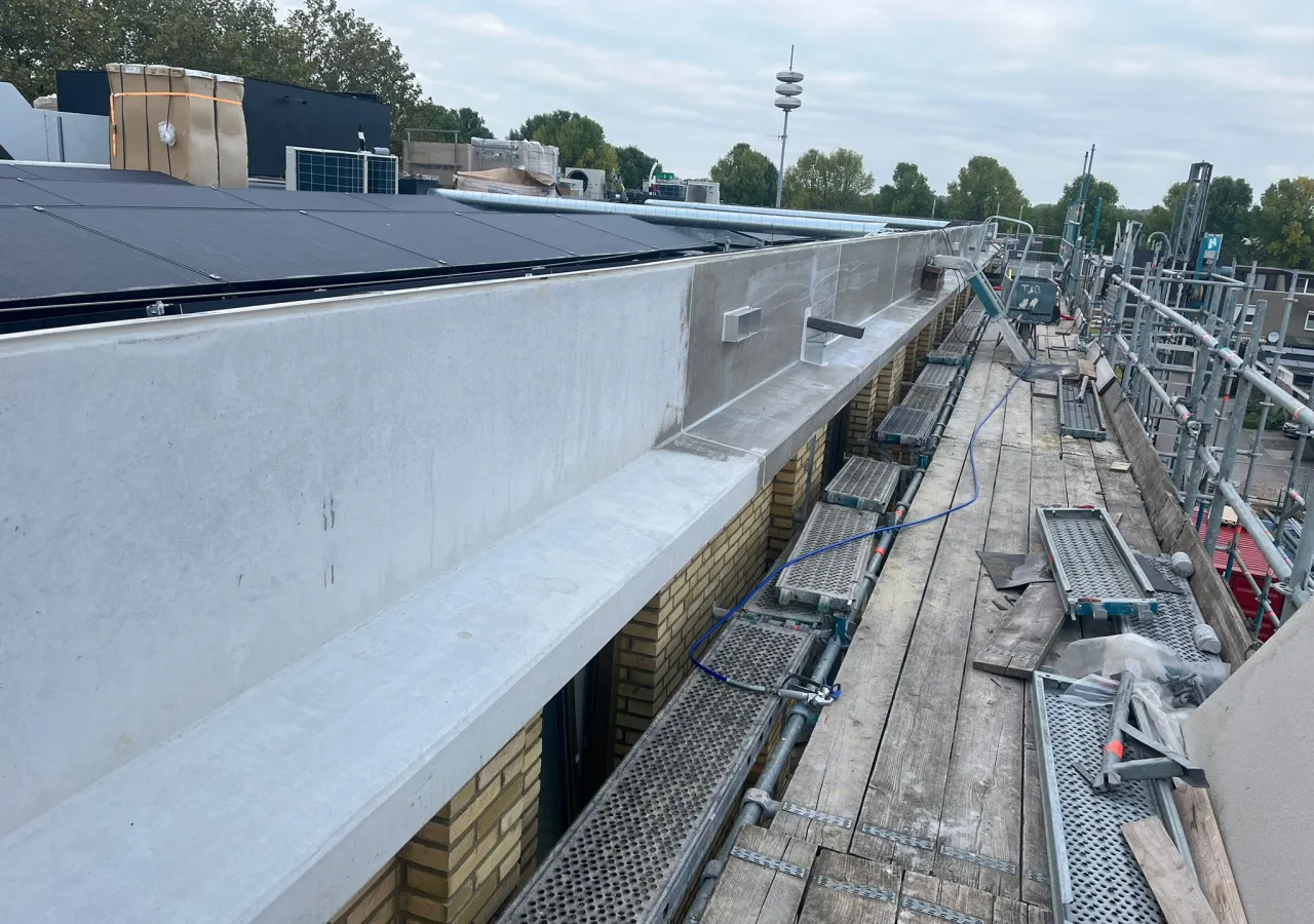 Het wijkcentrum schoon en beschermd